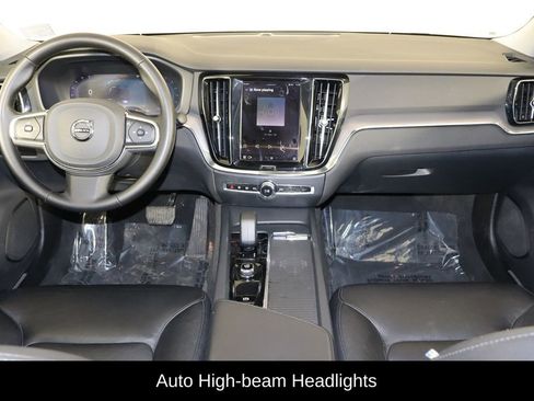 Used 2024 Volvo S60 B5 Core FWD image 13