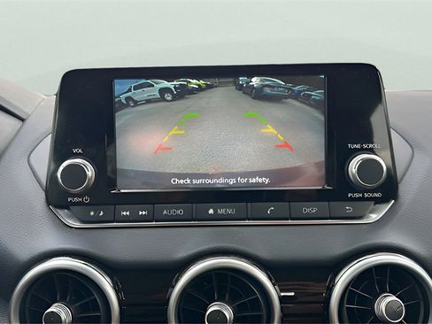 Used 2025 Nissan Sentra S image 10