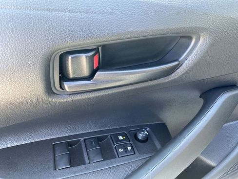 Used 2025 Toyota Corolla LE FWD image 22