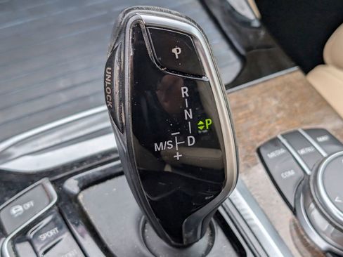 Used 2019 BMW X3 sDrive30i w/ Driving Assistance Package image 30