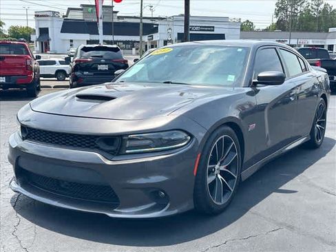Used 2017 Dodge Charger R/T Scat Pack w/ Technology Group RWD image 7