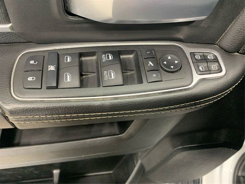 Used 2024 RAM 2500 Big Horn image 28