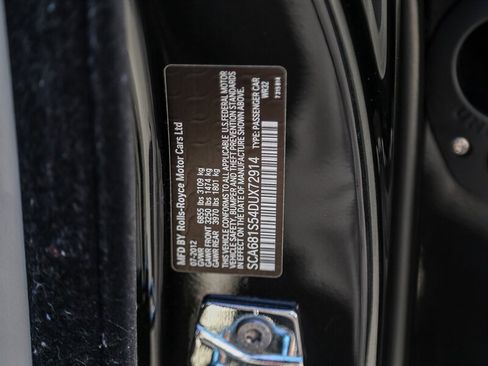 Used 2013 Rolls-Royce Phantom Sedan image 39