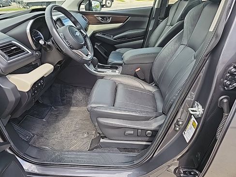 Used 2022 Subaru Ascent Touring image 17