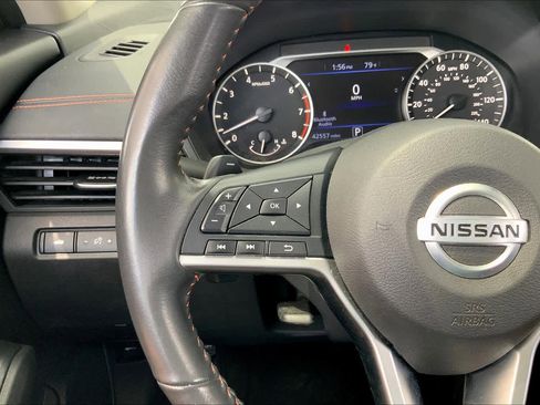 Used 2022 Nissan Altima 2.5 SR image 21