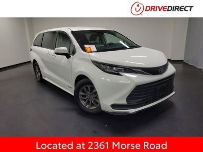 Used 2021 Toyota Sienna LE