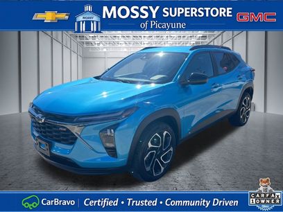 Certified 2025 Chevrolet Trax RS w/ Driver Confidence Package