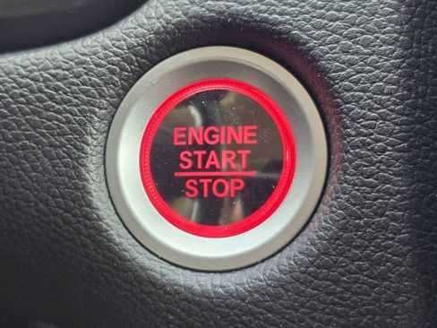 Certified 2021 Honda CR-V Touring image 14