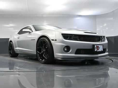 Used 2010 Chevrolet Camaro SS w/ RS Package RWD image 61