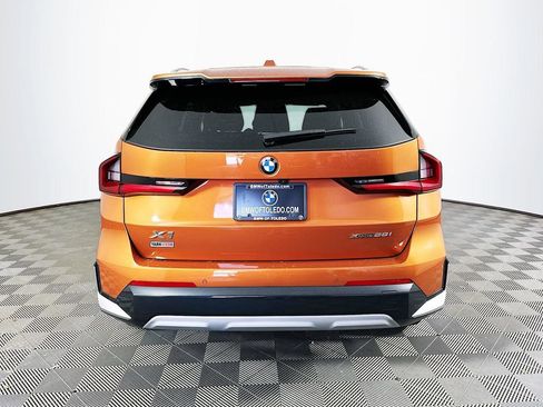 Used 2024 BMW X1 xDrive28i AWD/4WD image 8