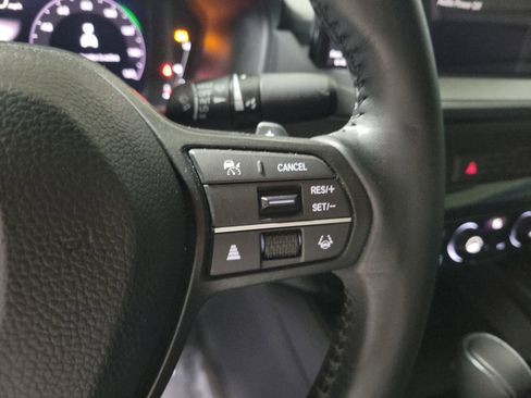 Used 2024 Honda Accord Sport image 28