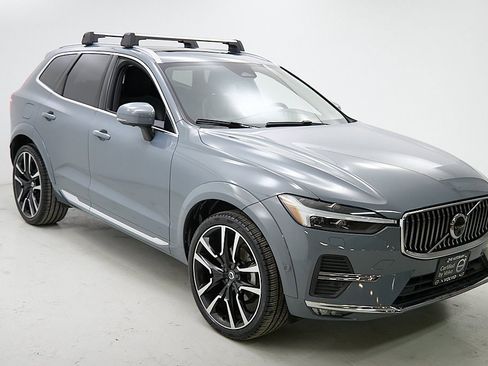 Certified 2023 Volvo XC60 B5 Ultimate image 5