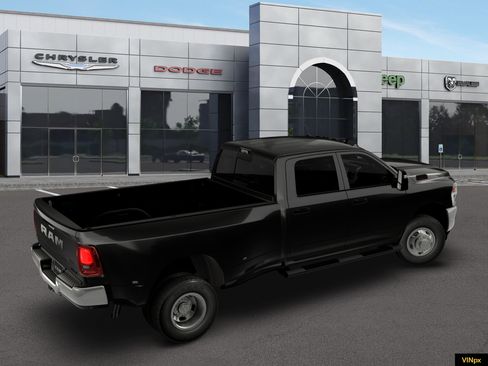 New 2026 RAM 3500 Tradesman AWD/4WD image 8