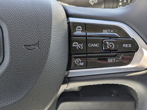 Used 2025 RAM ProMaster 3500 w/ Quick Order Package 22G SLT image 30