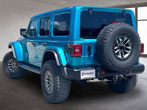 Used 2024 Jeep Wrangler Unlimited Rubicon 392 AWD/4WD image 4