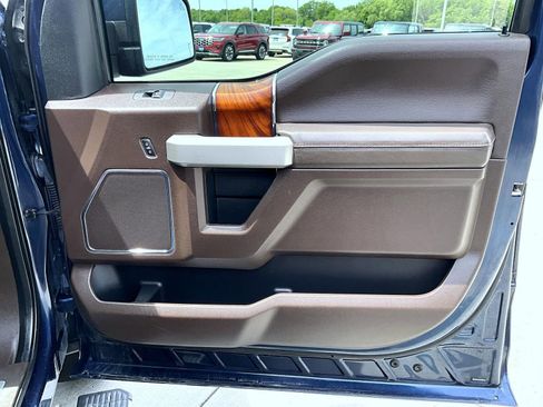 Used 2018 Ford F150 King Ranch w/ Equipment Group 601A Luxury AWD/4WD image 16