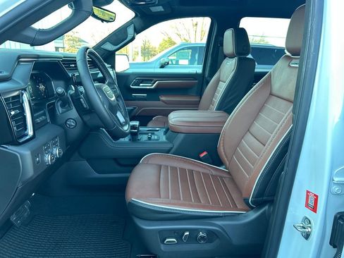 New 2026 GMC Sierra 1500 Denali Ultimate image 13