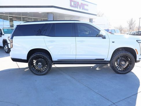 Used 2026 Cadillac Escalade Sport w/ Touring Package image 7