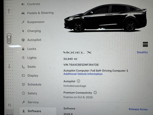 Used 2022 Tesla Model X image 14