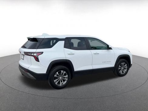 Used 2025 Chevrolet Equinox LT FWD image 15