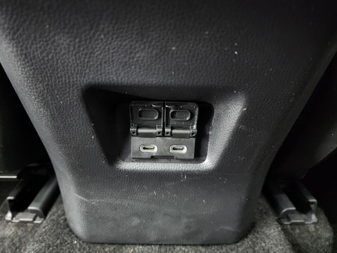 Used 2024 Toyota RAV4 XLE image 34