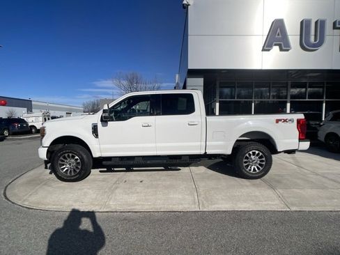 Certified 2022 Ford F350 Lariat w/ Lariat Ultimate Package image 5