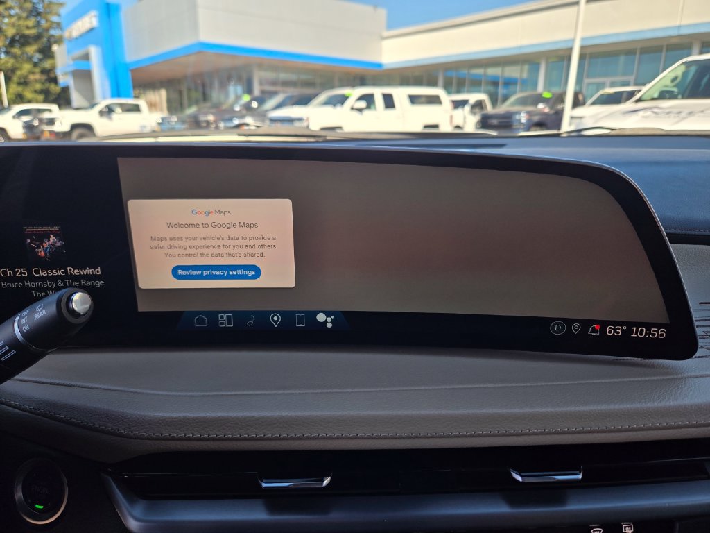 Certified 2025 Cadillac XT4 Premium Luxury FWD image 16