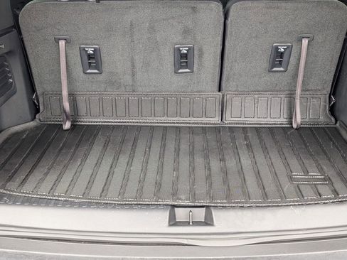 Used 2024 Chevrolet Traverse Z71 w/ Enhanced Driving Package image 20