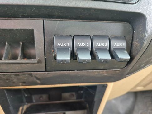 Used 2009 Ford F450 XL image 19