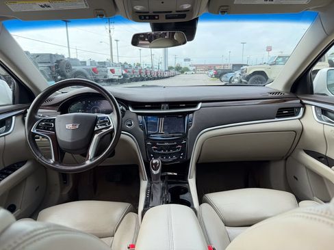Used 2016 Cadillac XTS Premium FWD image 25