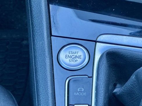 Used 2019 Volkswagen GTI SE w/ SE Experience Package image 21