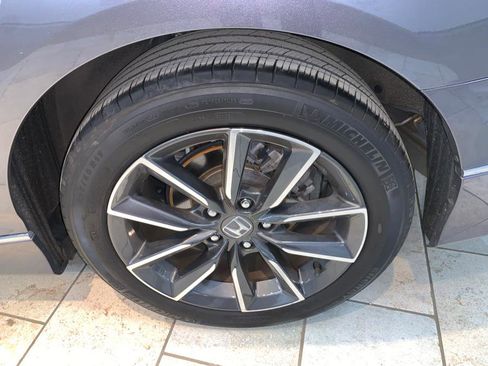 Used 2021 Honda Accord EX-L image 12