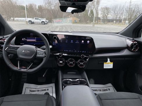 New 2025 Chevrolet Blazer EV RS image 28