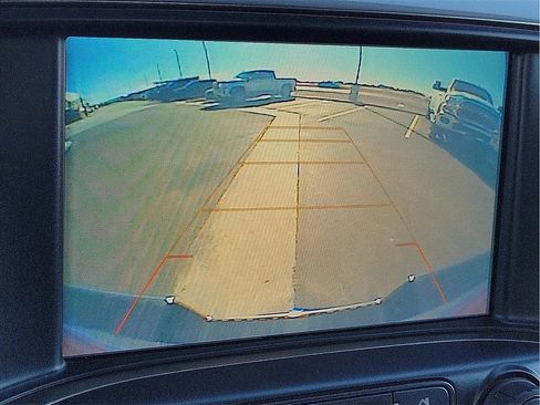 Used 2018 Chevrolet Silverado 1500 LT w/ Texas Edition image 18