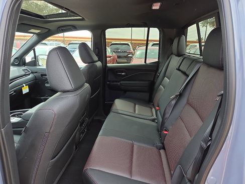 New 2026 Honda Ridgeline Black Edition image 7