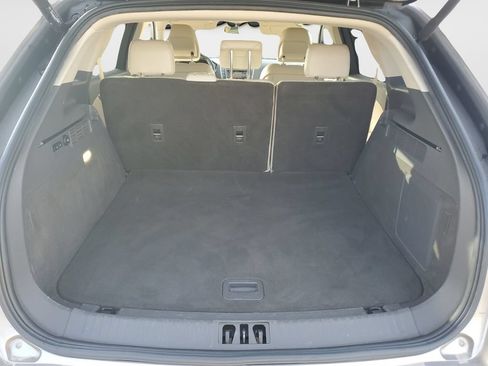 Used 2019 Lincoln Nautilus Reserve w/ Driver Assistance Package FWD image 12