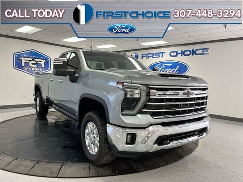 Used 2024 Chevrolet Silverado 2500 LTZ AWD/4WD image 1