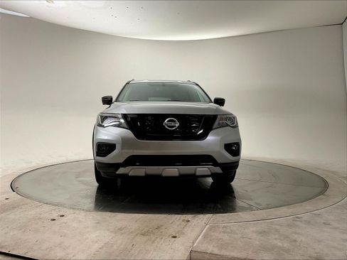 Used 2019 Nissan Pathfinder SL w/ Rock Creek Edition AWD/4WD image 5