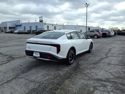 Used 2025 Kia K4 EX FWD image 19