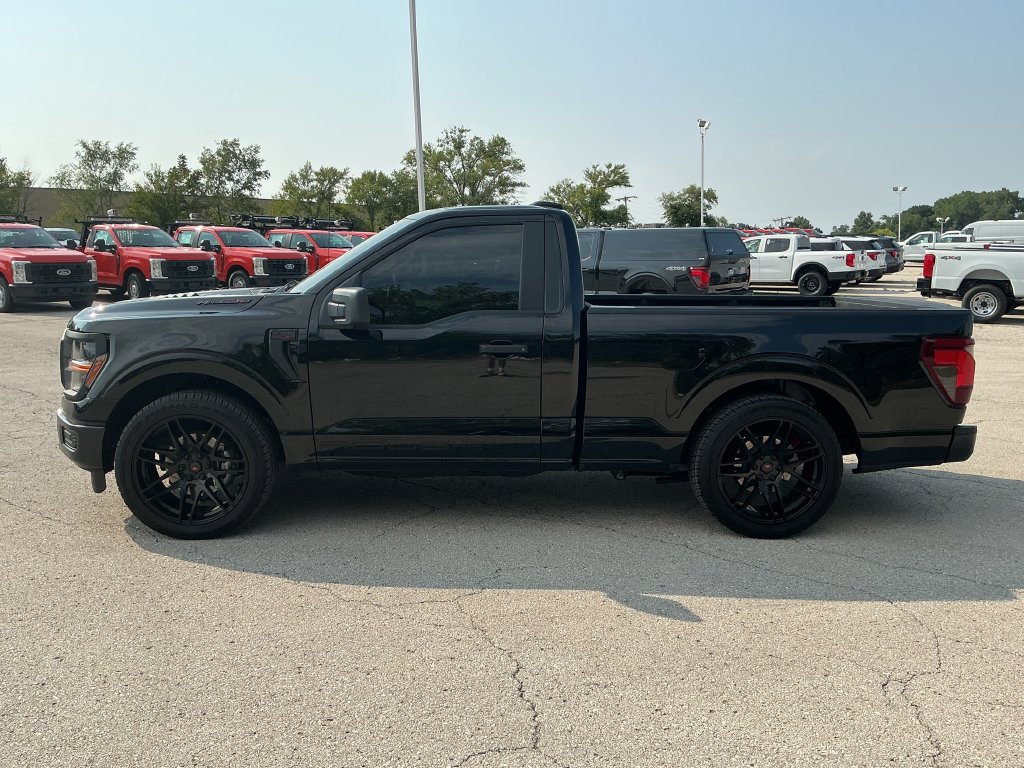 Used 2025 Ford F150 XL AWD/4WD image 2