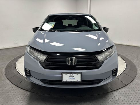Used 2024 Honda Odyssey Sport image 4