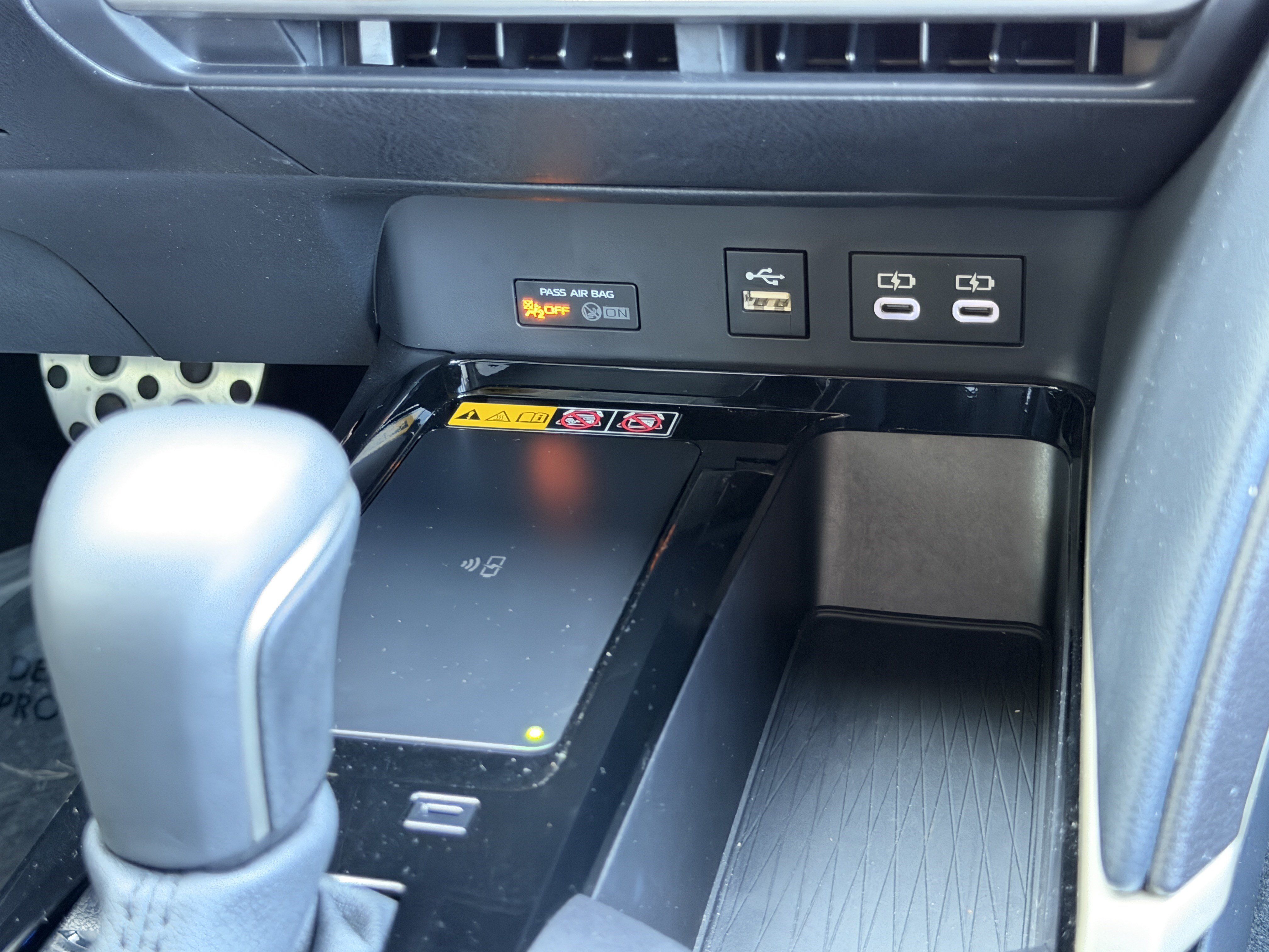 Used 2025 Toyota Camry XSE FWD image 24