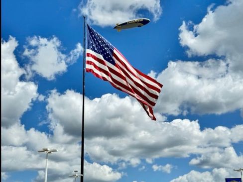 Used 2024 GMC Savana 2500 w/ Driver Convenience Package image 10