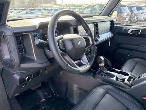 New 2025 Ford Bronco Badlands w/ Sasquatch Package image 23