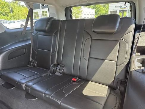 Used 2016 Chevrolet Suburban LTZ AWD/4WD image 18