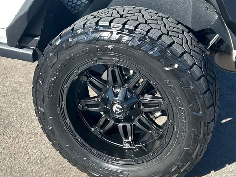 Used 2018 Jeep Wrangler Unlimited Sport S image 15