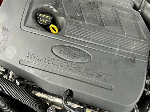 Used 2017 Ford Fusion SE w/ Equipment Group 201A FWD image 31