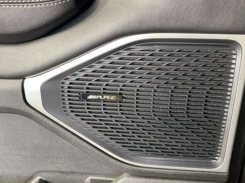 New 2025 Jeep Wagoneer L Series II image 29