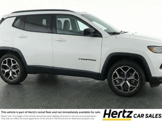 Used 2025 Jeep Compass Limited video 1