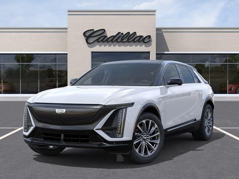 New 2027 Cadillac Lyriq Premium Sport AWD/4WD image 6